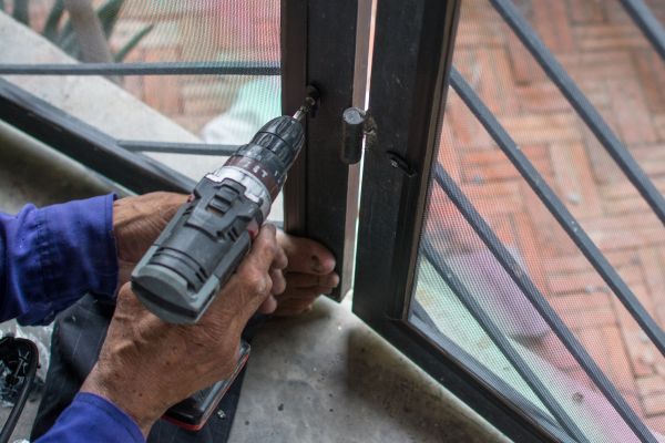 Steel Window Repair in Powell